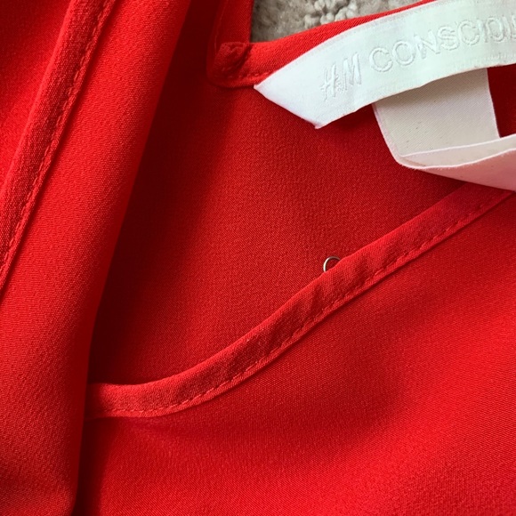 H&M Conscious Red Jumpsuit w/ Pockets - Picture 3 of 3